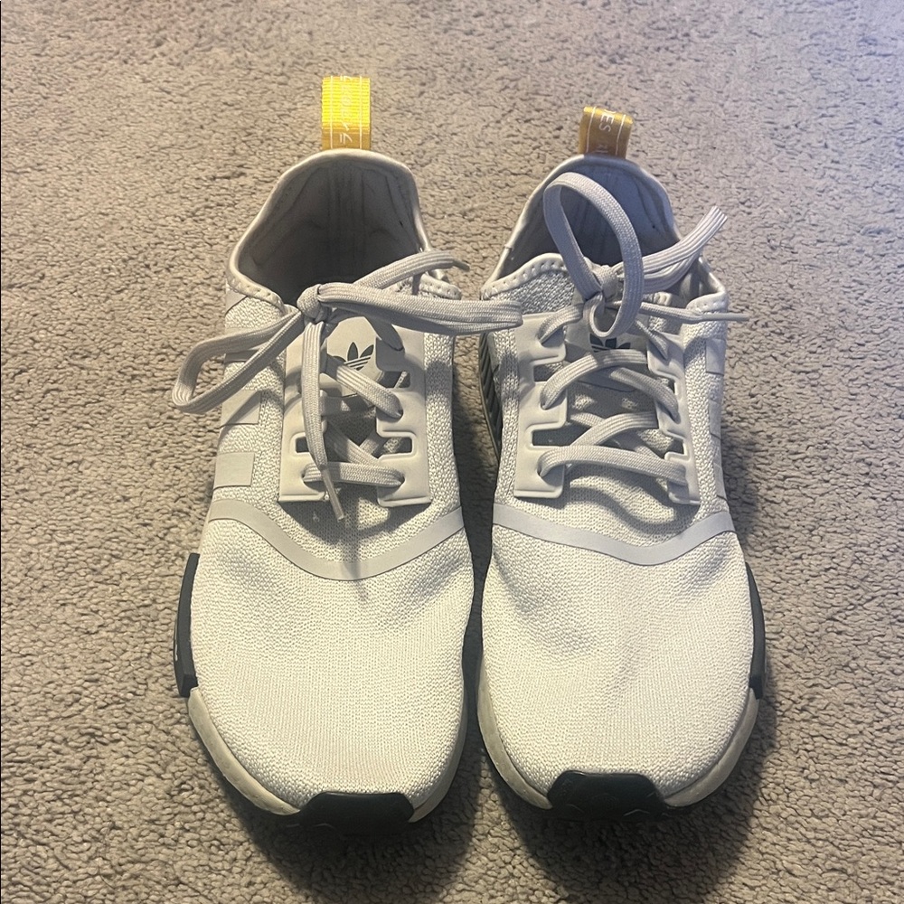 Adidas Men's White and Yellow Sneakers